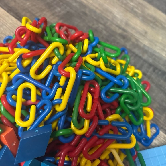 Math Manipulative Base Ten Counting Blocks, Plastic Geometric Tiles & Color Link - Picture 7 of 12